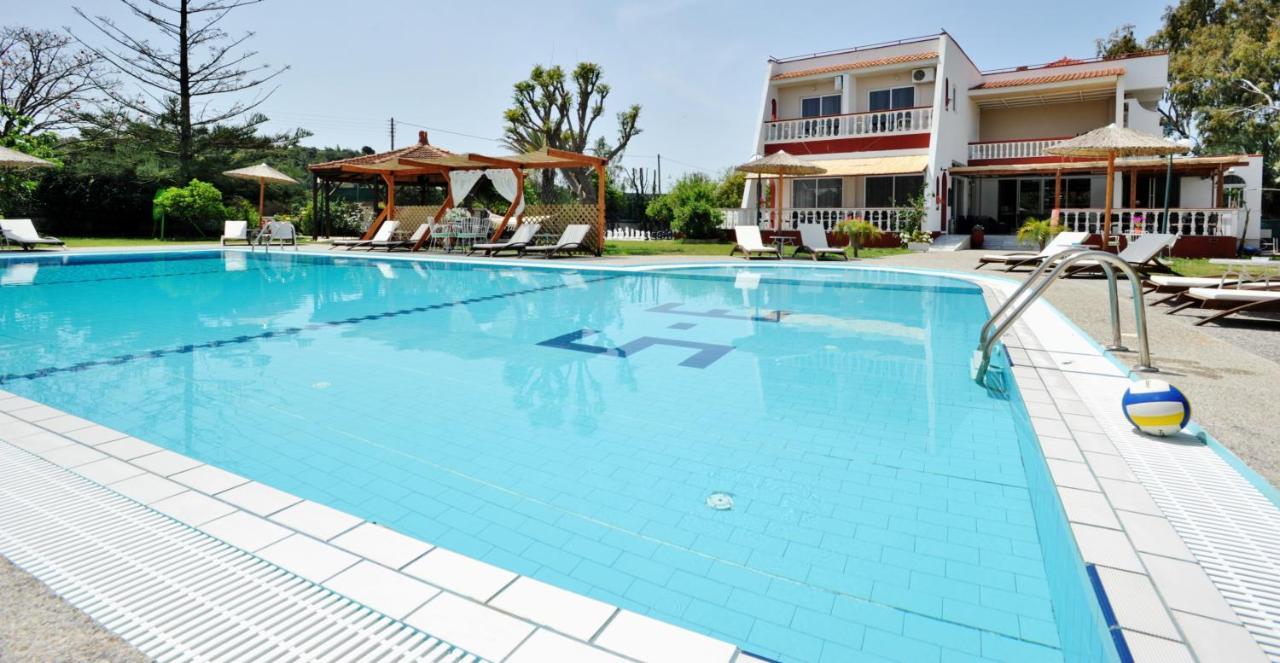 Naturist Angel Nudist Club Hotel - Adults Only 페러데이션 외부 사진